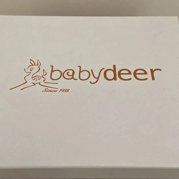 EUC Baby Deer Dress Shoe - Picture 3 of 9